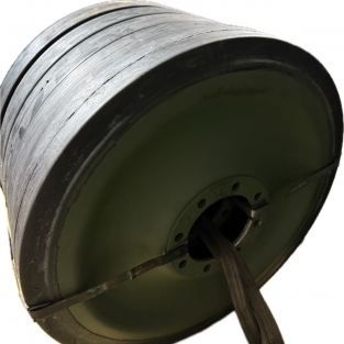 SOLID RUBBER TIRE WHEEL